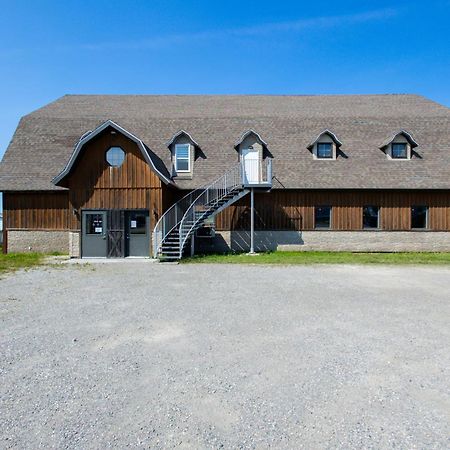 Hotel Domaine Du Recif à Sainte Anne-des-Chênes Extérieur photo